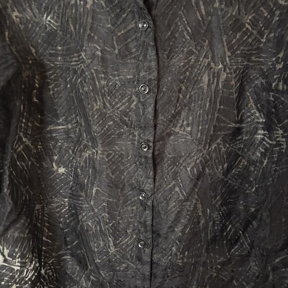 Gloria Vanderbilt Casuals Black Goth Geometric Sheer 3/4 Sleeve Button Up Top M - Picture 2 of 10